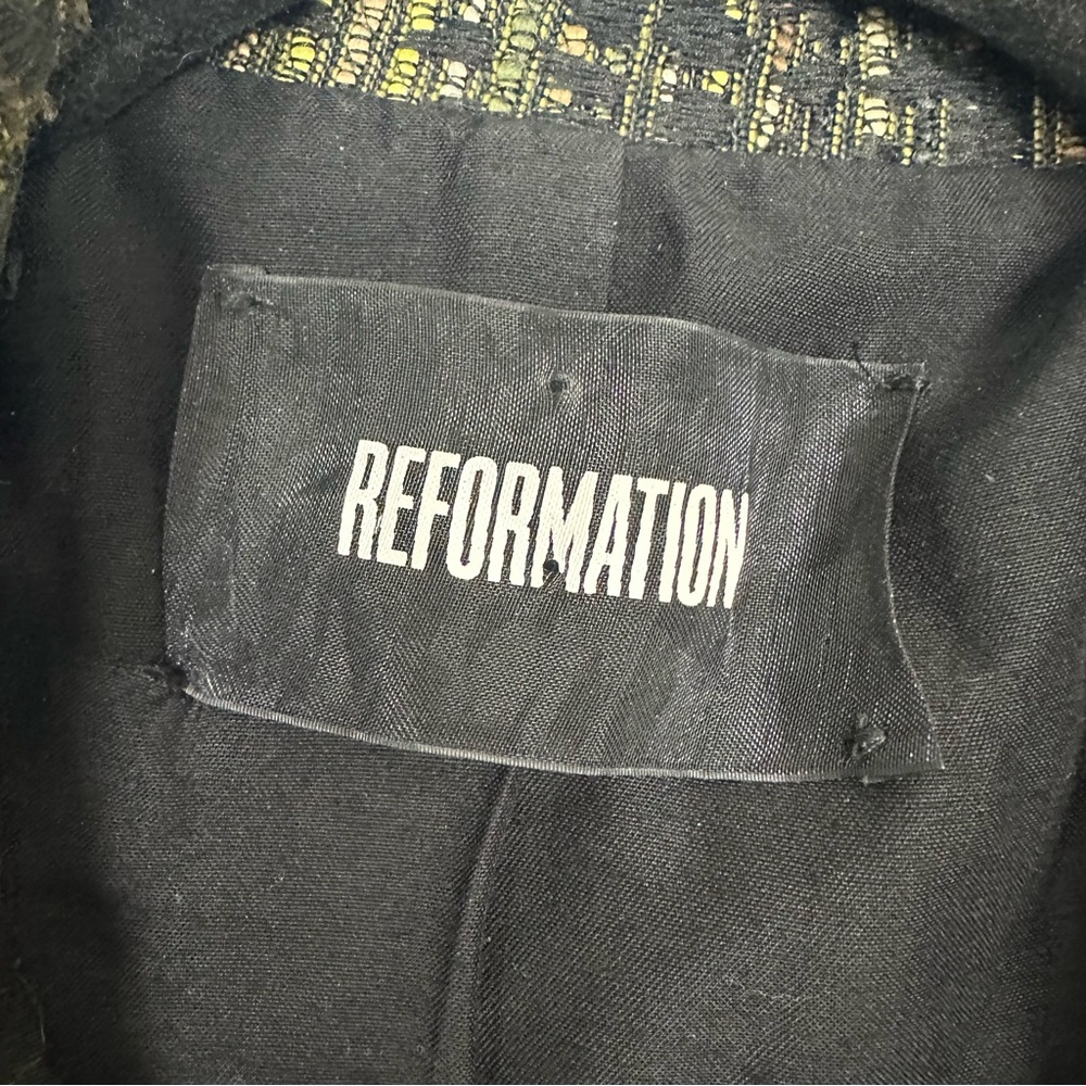 Reformation Ringo Jacket in Textured Jicima - Picture 5 of 10